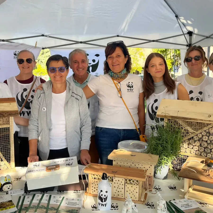 Banchetti WWF durante Urban Nature 2026 a Verona