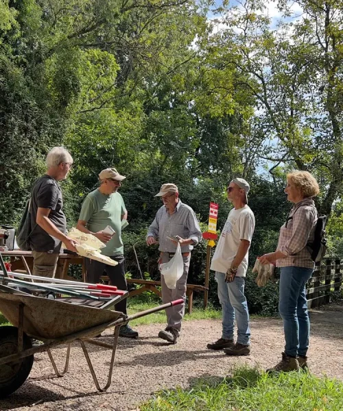 Volontari alla giornata di segnaletica e manutenzione all'Oasi del Busatello